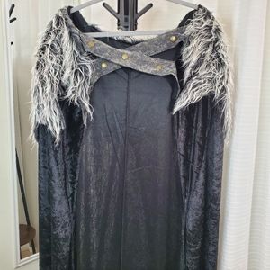 Black Velvet Faux Fur Cloak Winter is Coming Cosplay Costume Jon Snow Viking etc
